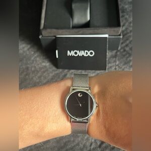 Movado - Women’s Classic Museum 28mm Stainless Steel
